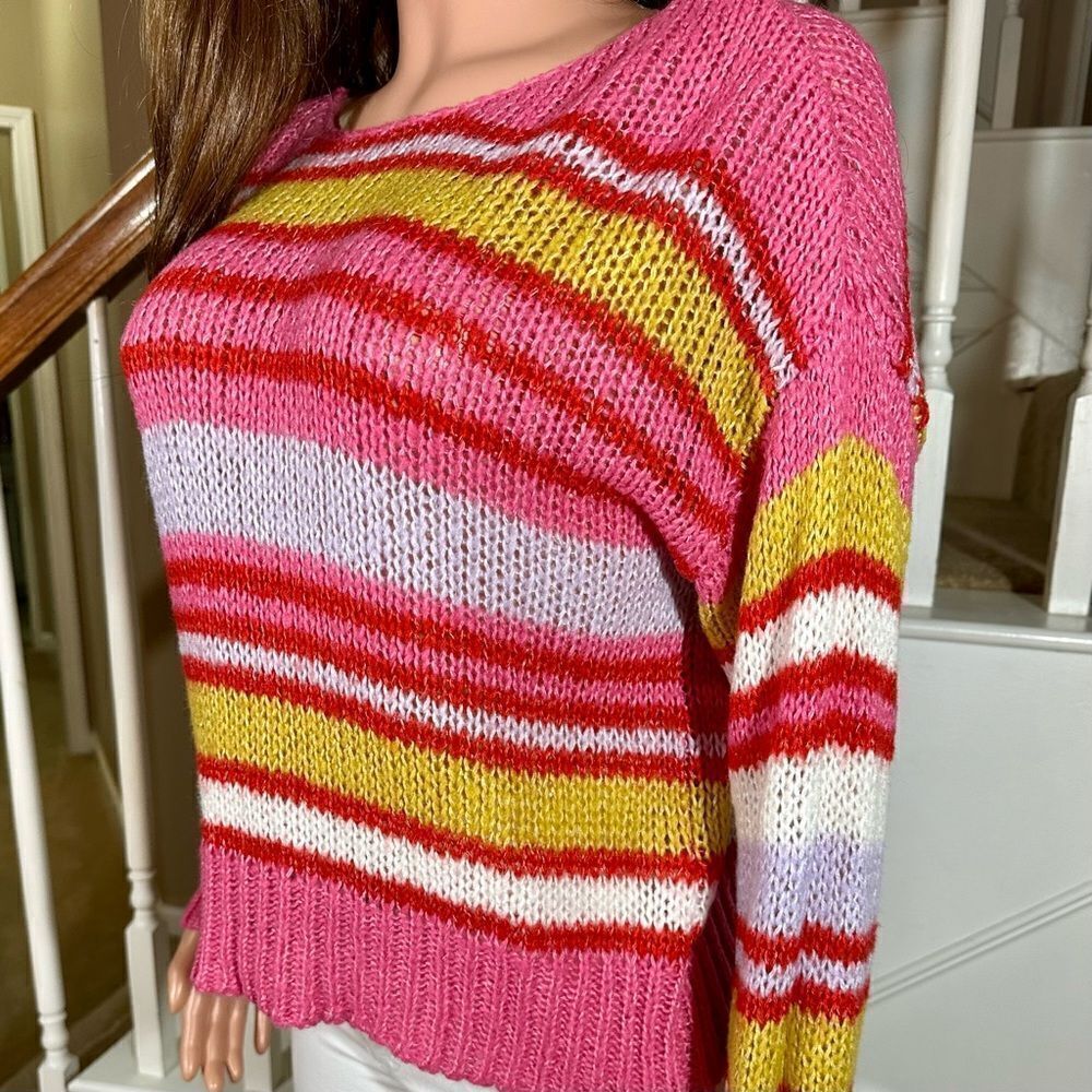 Pink striped soft light sweater - Picture 6 of 11
